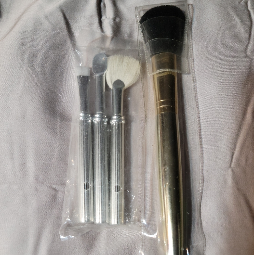 4 BRUSH VARIETY SET- SEE DESCRIPTION